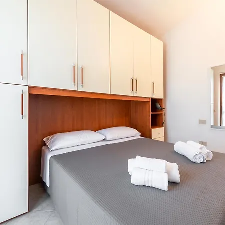 Away In Holiday home Pula